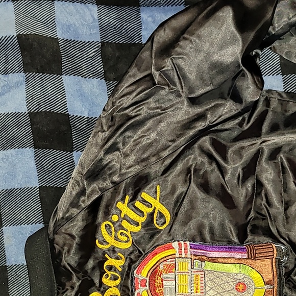 Vintage. Made in USA. Juke Box City Seattle. RICK. Bowling Jacket. Size Large. - Picture 7 of 16